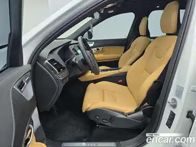 Volvo XC90 2025 2.0 Автомат в Москве № 205183, миниатюра 10
