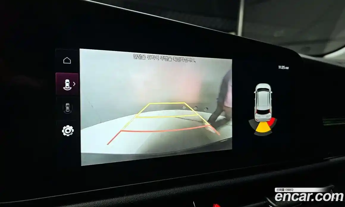 Kia Niro 2022 1.6 Автомат в Москве № 20547, фото 13