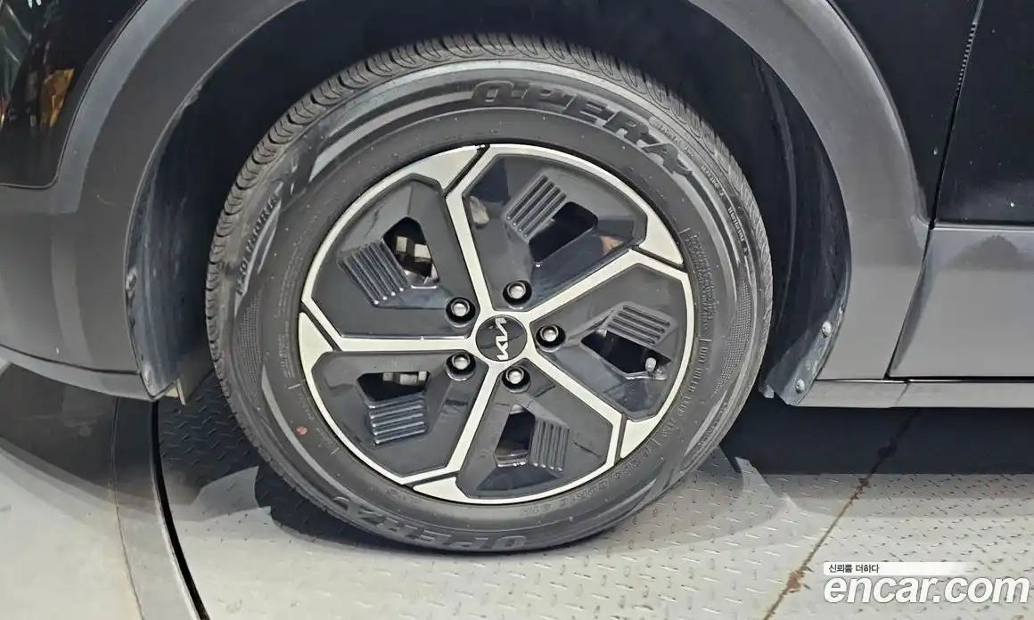 Kia Niro 2022 1.6 Автомат в Москве № 20547, фото 15