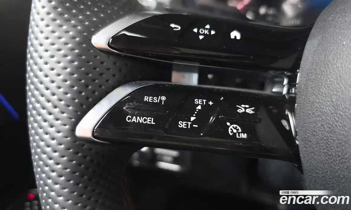 Mercedes-Benz GLA-Class 2024 2.0 Автомат в Москве № 207638, фото 17