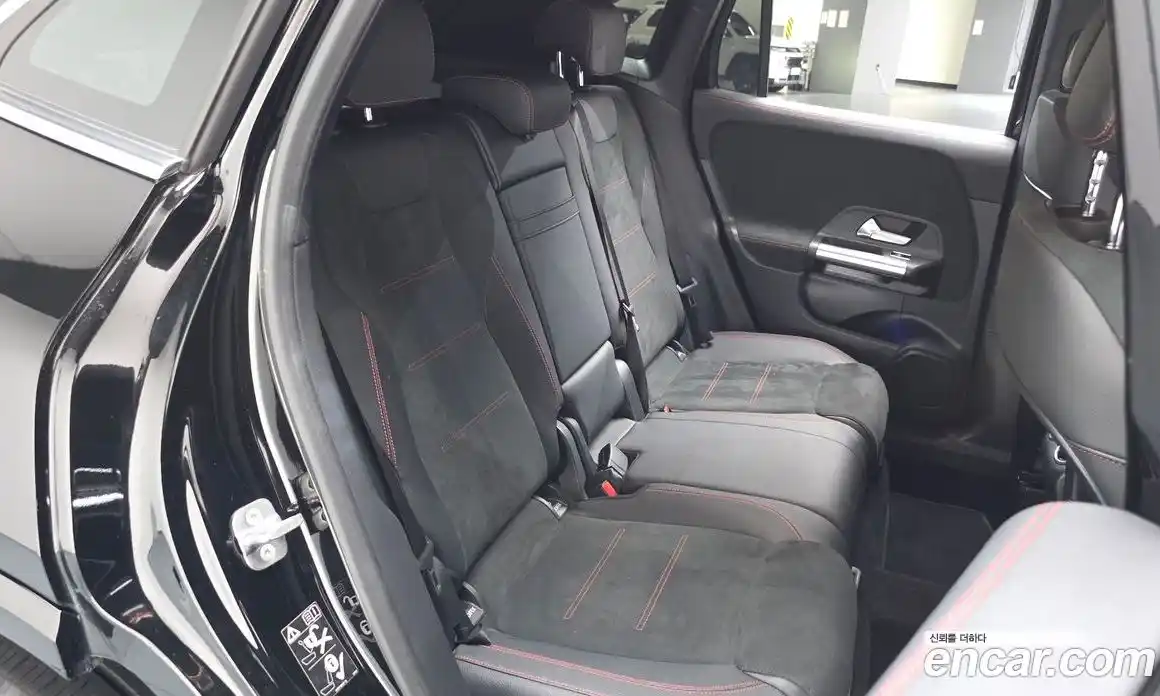 Mercedes-Benz GLA-Class 2024 2.0 Автомат в Москве № 207638, фото 18