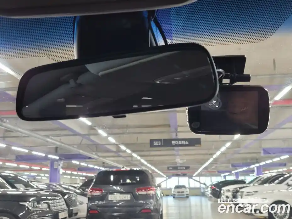 Renault SM3 2010 1.6 Автомат в Москве № 210073, фото 17