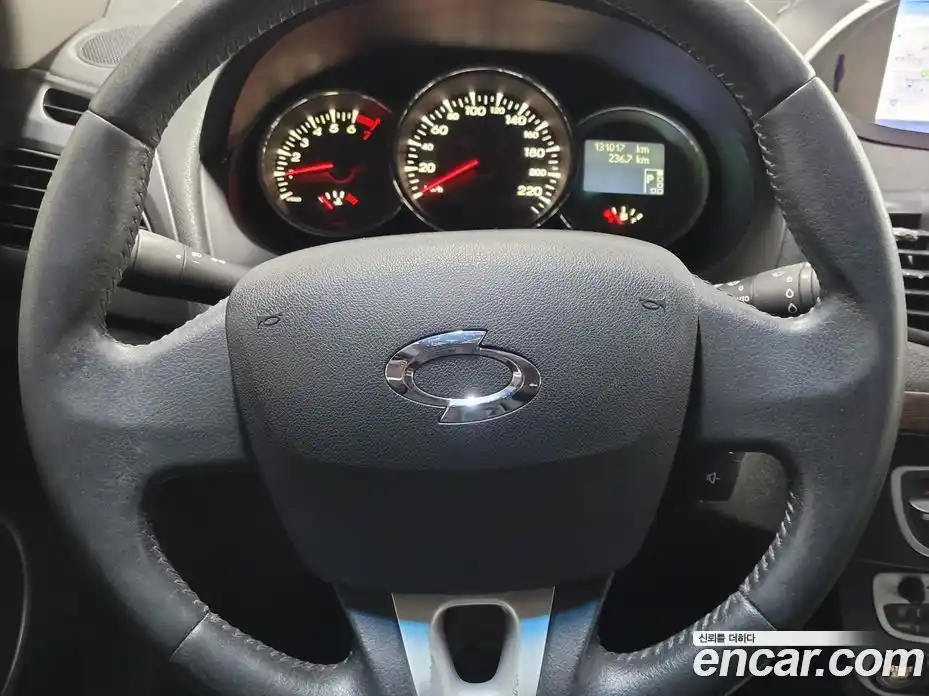 Renault SM3 2010 1.6 Автомат в Москве № 210073, фото 18