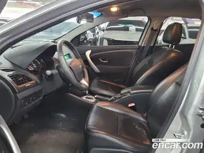 Renault SM3 2010 1.6 Автомат в Москве № 210073, миниатюра 10