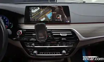 BMW 5-Series 2018 2.0 Автомат в Москве № 211655, миниатюра 11