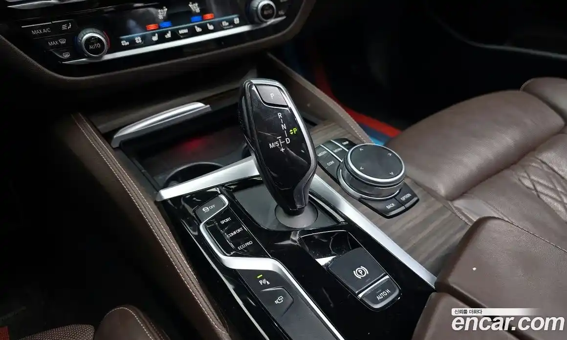 BMW 5-Series 2018 2.0 Автомат в Москве № 211655, фото 19