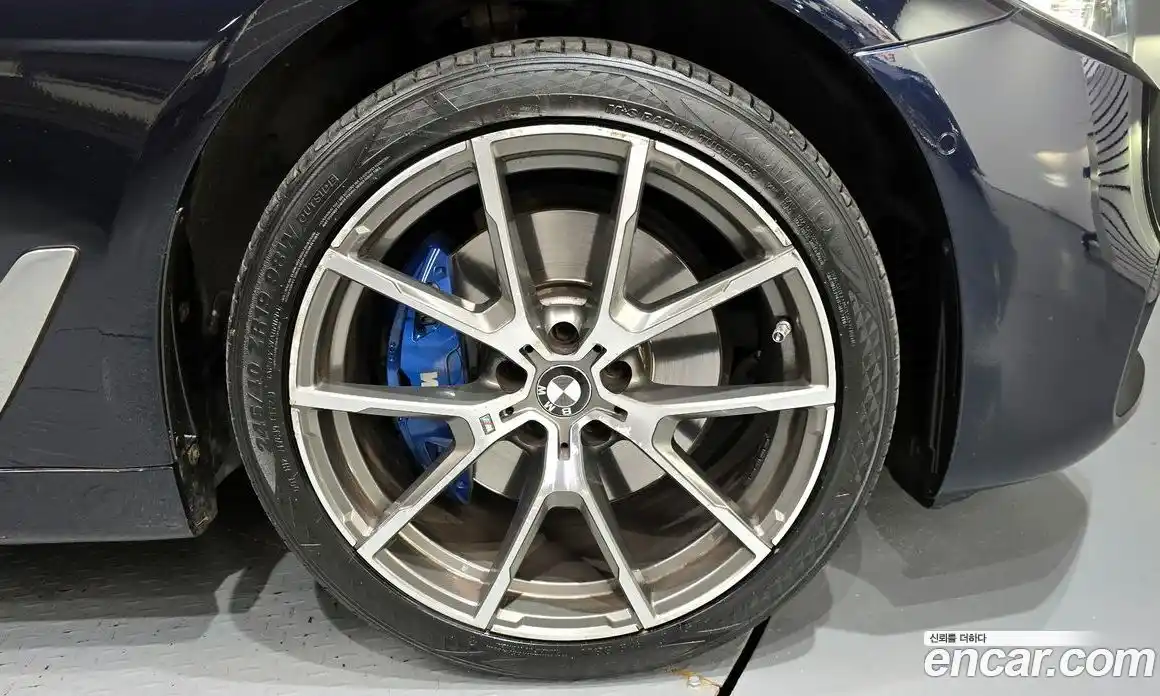 BMW 5-Series 2018 2.0 Автомат в Москве № 211655, фото 20