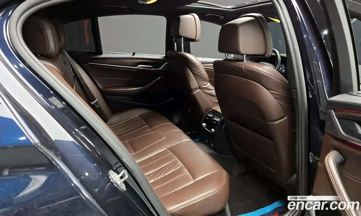 BMW 5-Series 2018 2.0 Автомат в Москве № 211655, фото 6