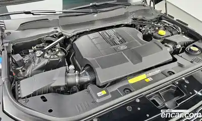 Land Rover Range-Rover 2020 5.0 Автомат в Москве № 213383, миниатюра 11