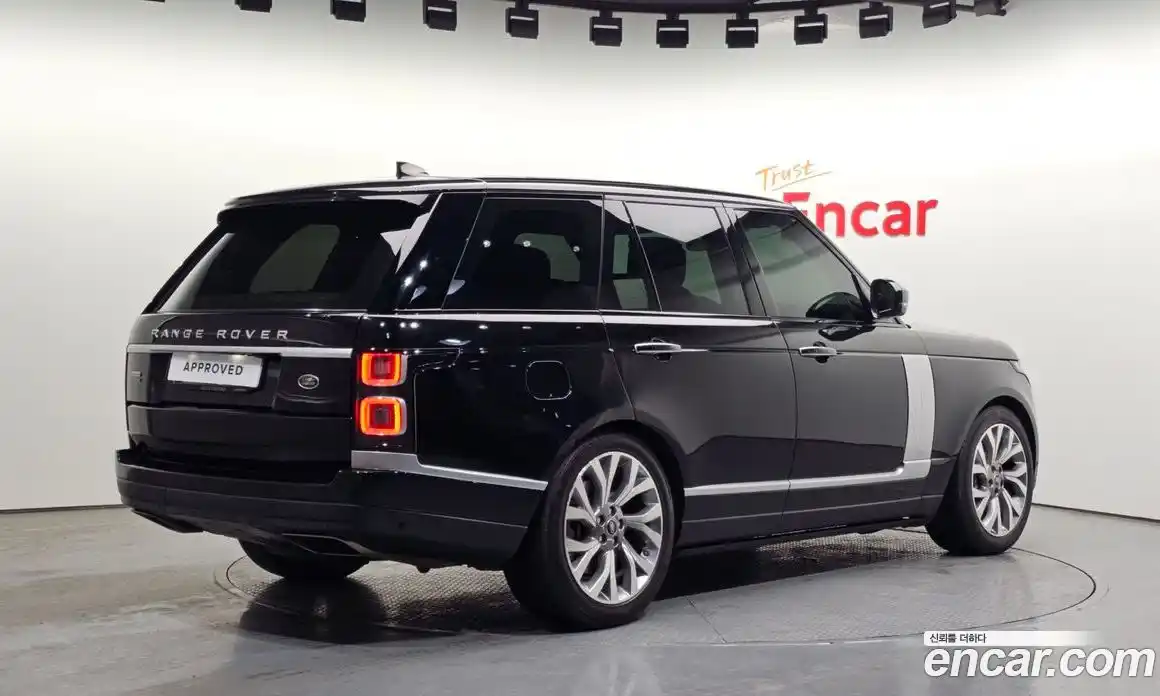 Land Rover Range-Rover 2020 5.0 Автомат в Москве № 213383, фото 14