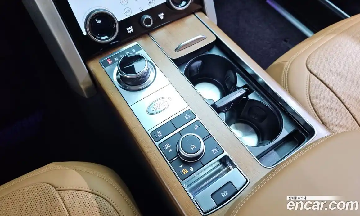 Land Rover Range-Rover 2020 5.0 Автомат в Москве № 213383, фото 20