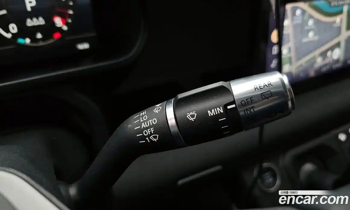 Land Rover Defender 2022 3.0 Автомат в Москве № 213403, фото 17