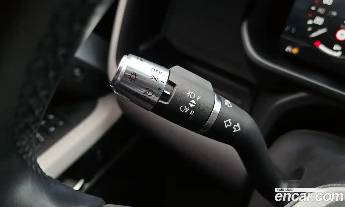 Land Rover Defender 2022 3.0 Автомат в Москве № 213403, фото 18