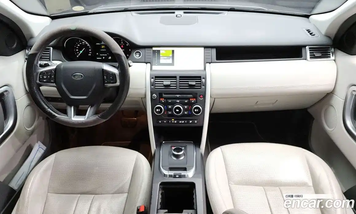 Land Rover Discovery Sport 2019 2.0 Автомат в Москве № 213722, фото 18