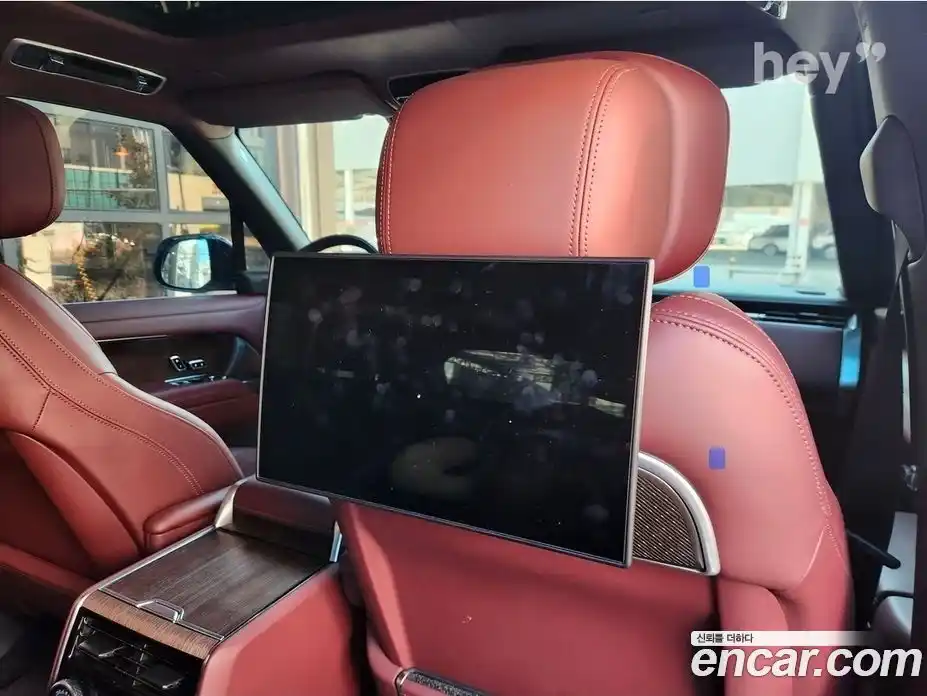 Land Rover Range-Rover 2025 4.4 Автомат в Москве № 213881, фото 14