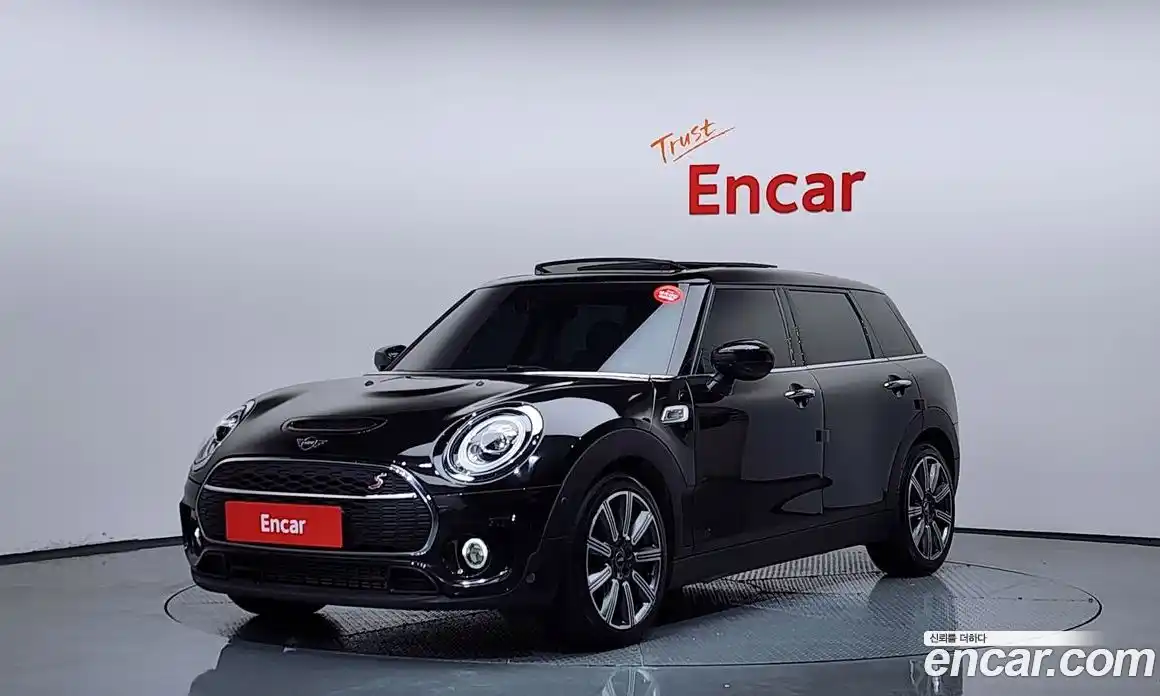 Mini Clubman 2020 2.0 Автомат в Москве № 214376, фото 1