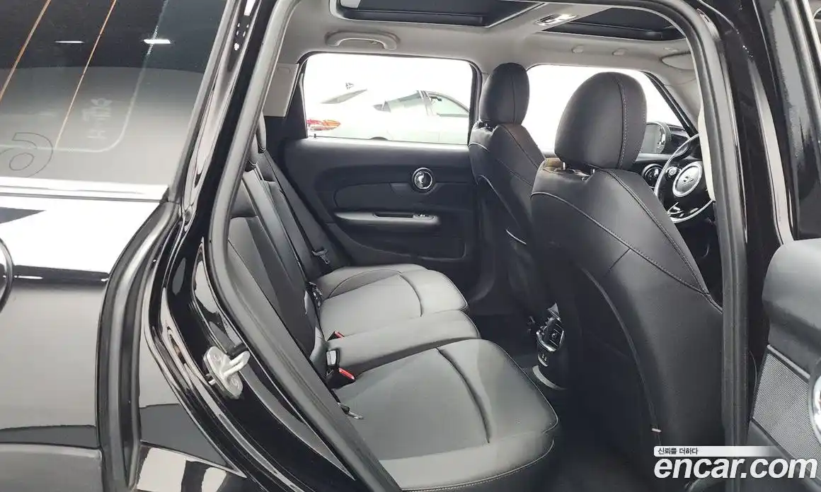 Mini Clubman 2020 2.0 Автомат в Москве № 214376, фото 12