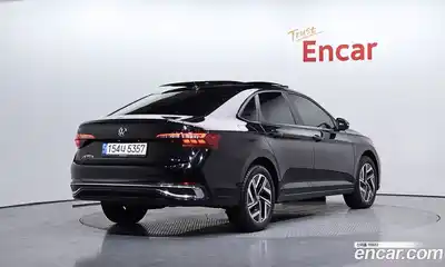 Volkswagen Jetta 2023 1.5 Автомат в Москве № 215049, миниатюра 2