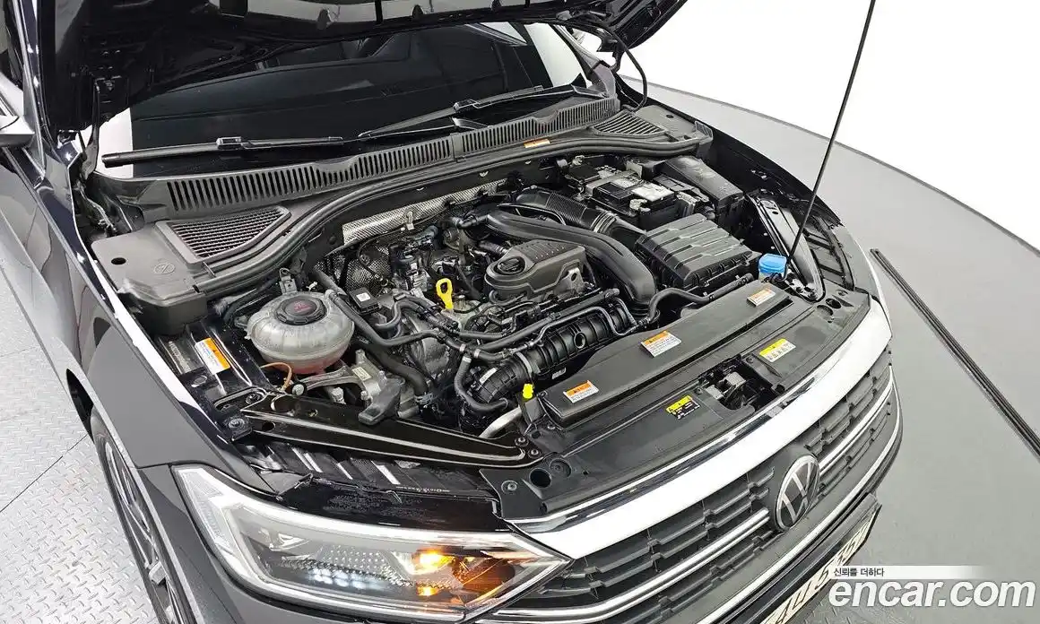 Volkswagen Jetta 2023 1.5 Автомат в Москве № 215049, фото 6