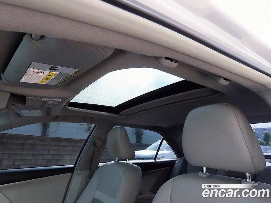 Toyota Camry 2012 2.5 Автомат в Москве № 215654, фото 18