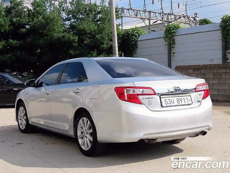 Toyota Camry 2012 2.5 Автомат в Москве № 215654, фото 3