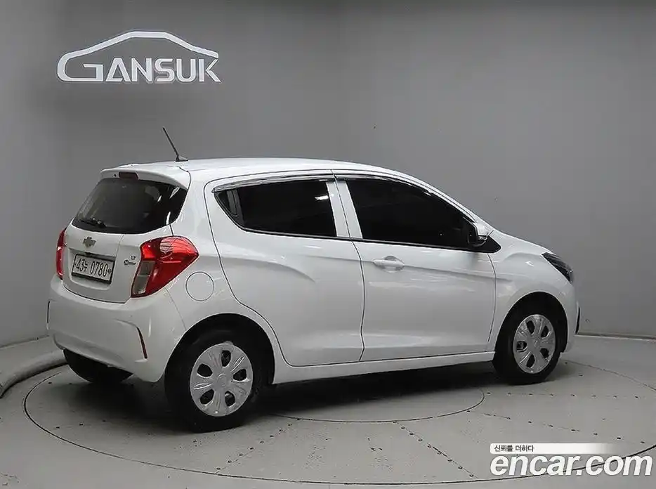 Chevrolet Spark 2016 1.0 Автомат в Москве № 219597, фото 4
