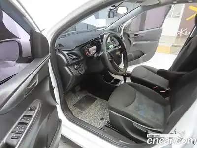 Chevrolet Spark 2016 1.0 Автомат в Москве № 219597, миниатюра 9