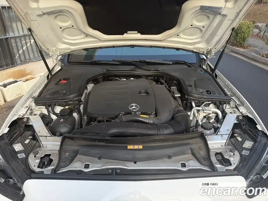 Mercedes-Benz E-Class 2022 2.0 Автомат в Москве № 222534, фото 6