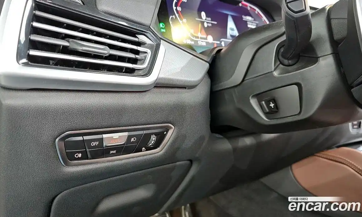 BMW X6 2023 3.0 Автомат в Москве № 228224, фото 15