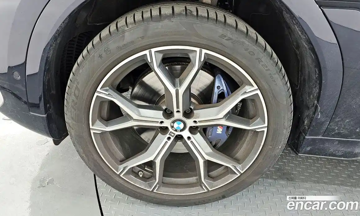 BMW X6 2023 3.0 Автомат в Москве № 228224, фото 10