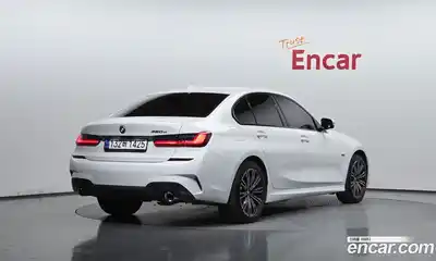 BMW 3-Series 2022 2.0 Автомат в Москве № 228442, миниатюра 11