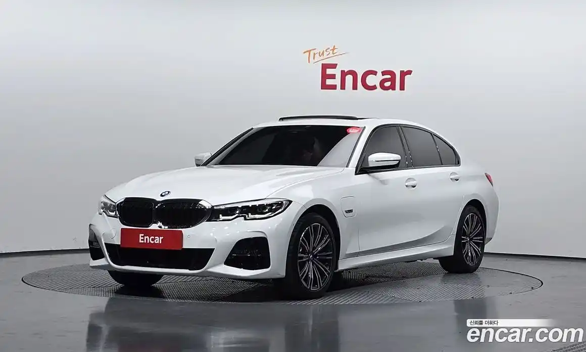 BMW 3-Series 2022 2.0 Автомат в Москве № 228442, фото 12