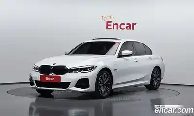 BMW 3-Series 2022 2.0 Автомат в Москве № 228442, миниатюра 12