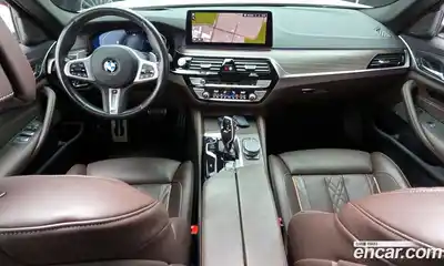 BMW 5-Series, 2021