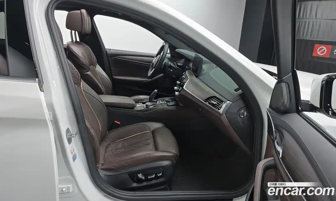 BMW 5-Series 2021 2.0 Автомат в Москве № 229262, фото 18