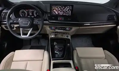 Audi Q5 2023 2.0 Автомат в Москве № 229713, миниатюра 2