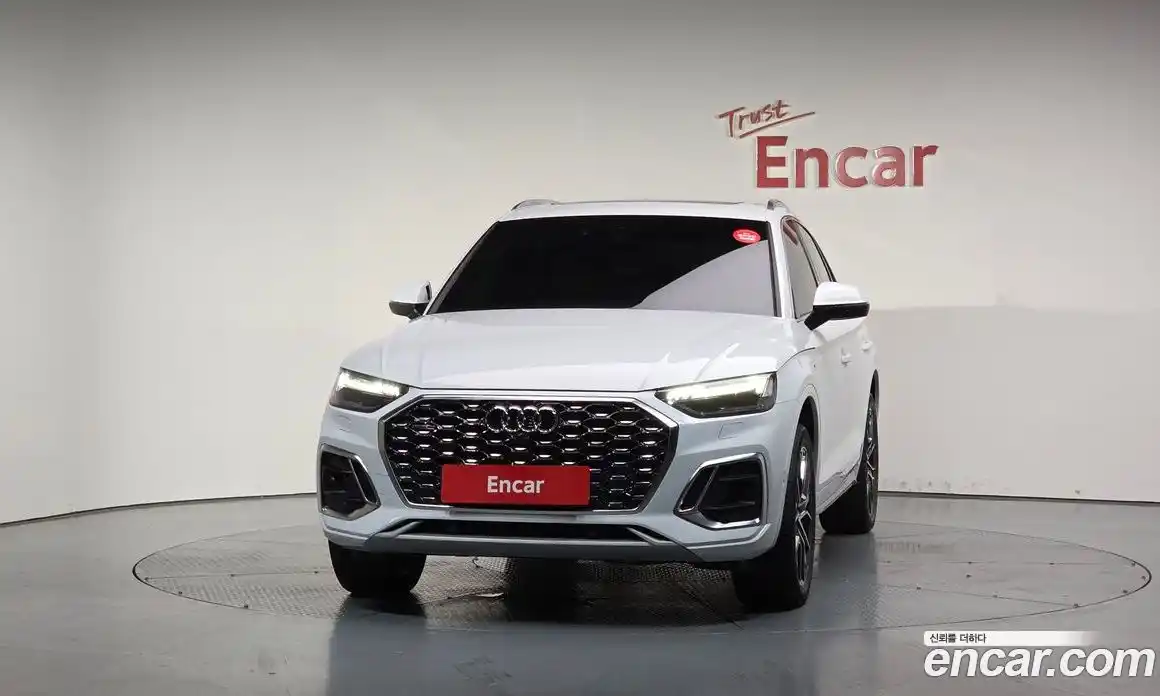 Audi Q5 2023 2.0 Автомат в Москве № 229713, фото 9