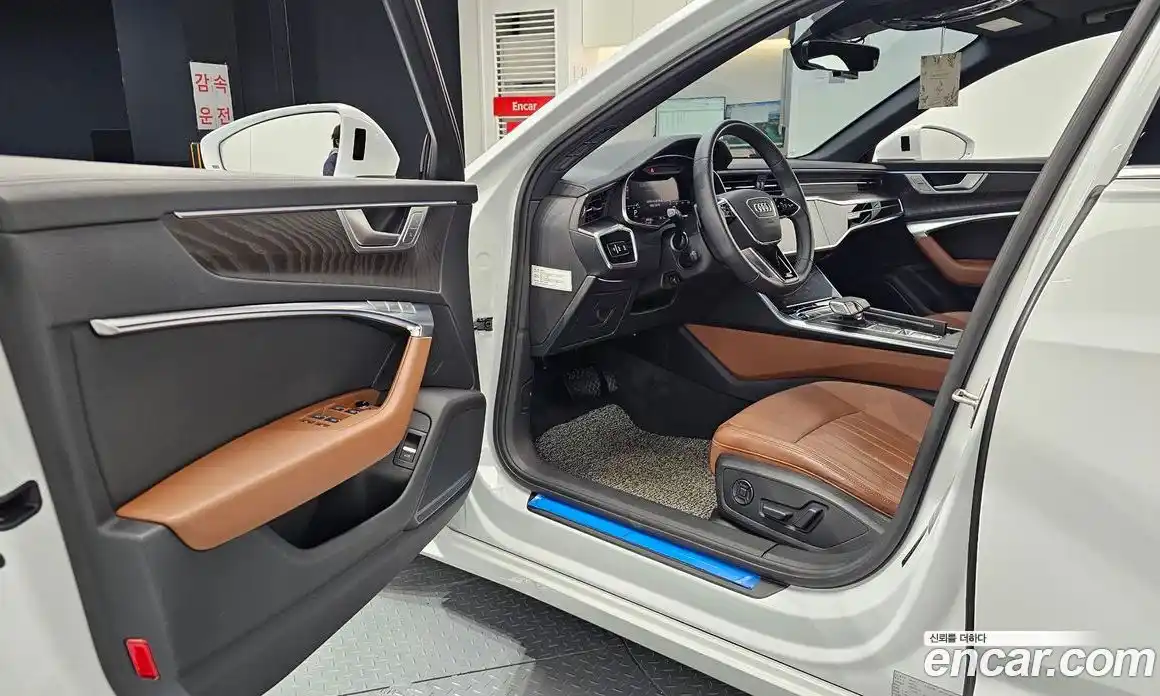 Audi A6 2021 2.0 Автомат в Москве № 229885, фото 15