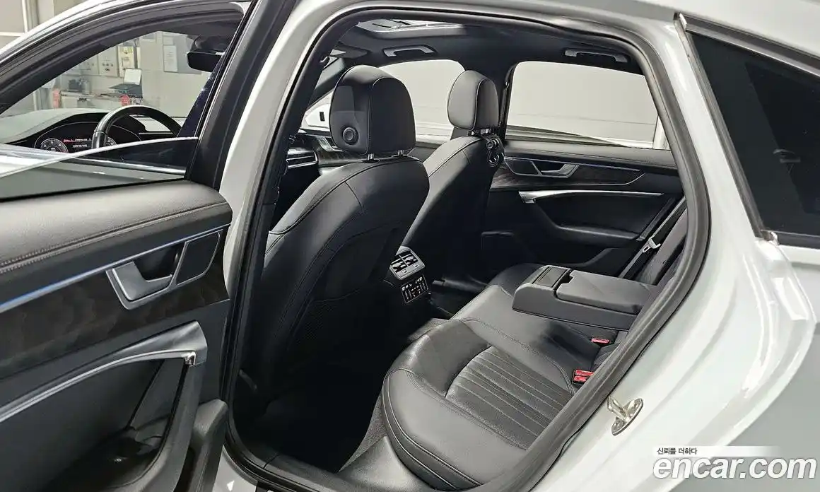 Audi A6 2021 2.0 Автомат в Москве № 230109, фото 18