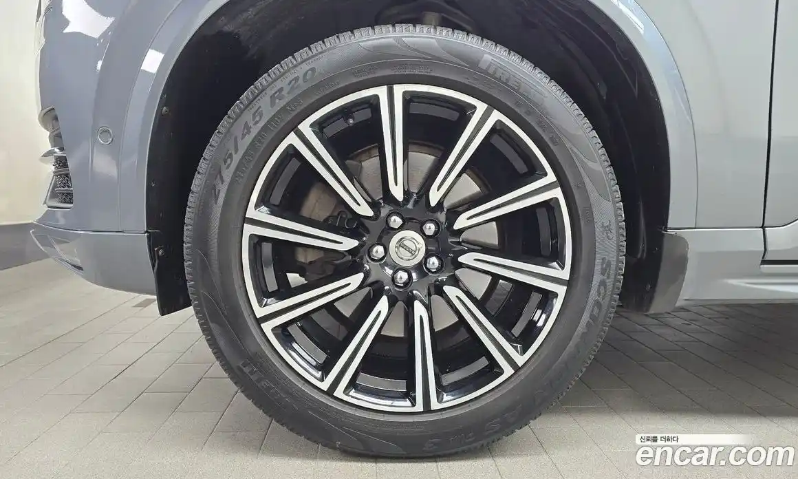 Volvo XC90 2019 2.0 Автомат в Москве № 230630, фото 5