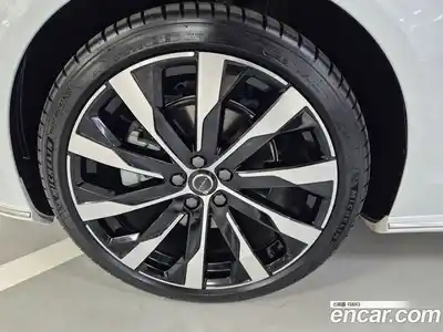 Volvo S90 2026 2.0 Автомат в Москве № 230699, миниатюра 5