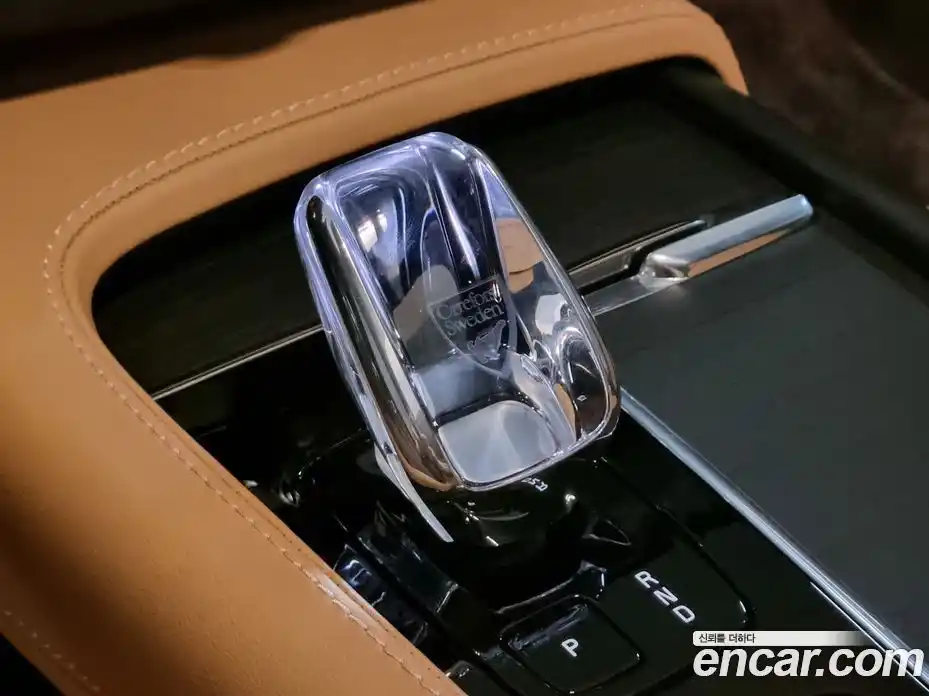 Volvo XC90 2025 2.0 Автомат в Москве № 230772, фото 9