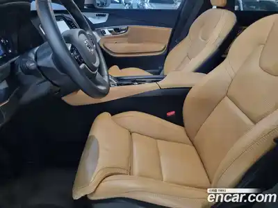 Volvo XC90 2025 2.0 Автомат в Москве № 230772, миниатюра 10