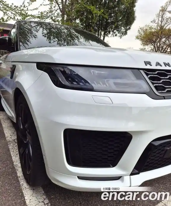 Land Rover Range-Rover Sport 2022 3.0 Автомат в Москве № 231336, фото 16