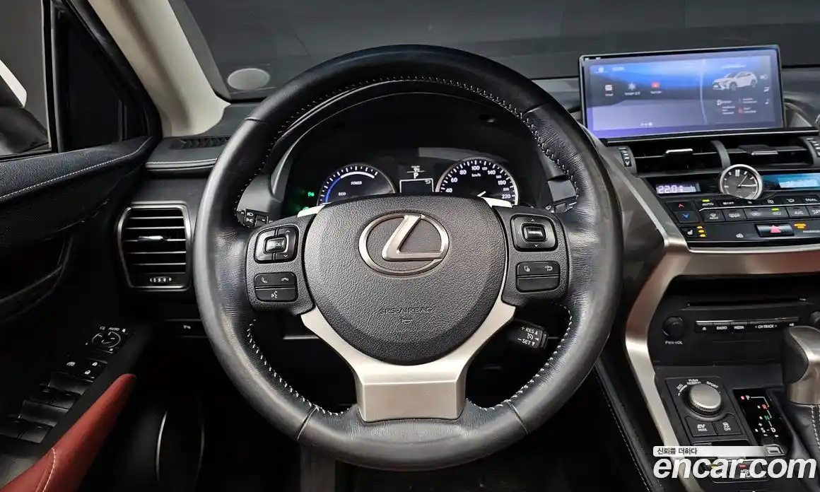 Lexus NX 2017 2.5 Автомат в Москве № 232007, фото 12