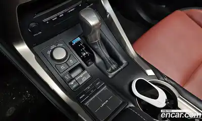 Lexus NX 2017 2.5 Автомат в Москве № 232007, миниатюра 9