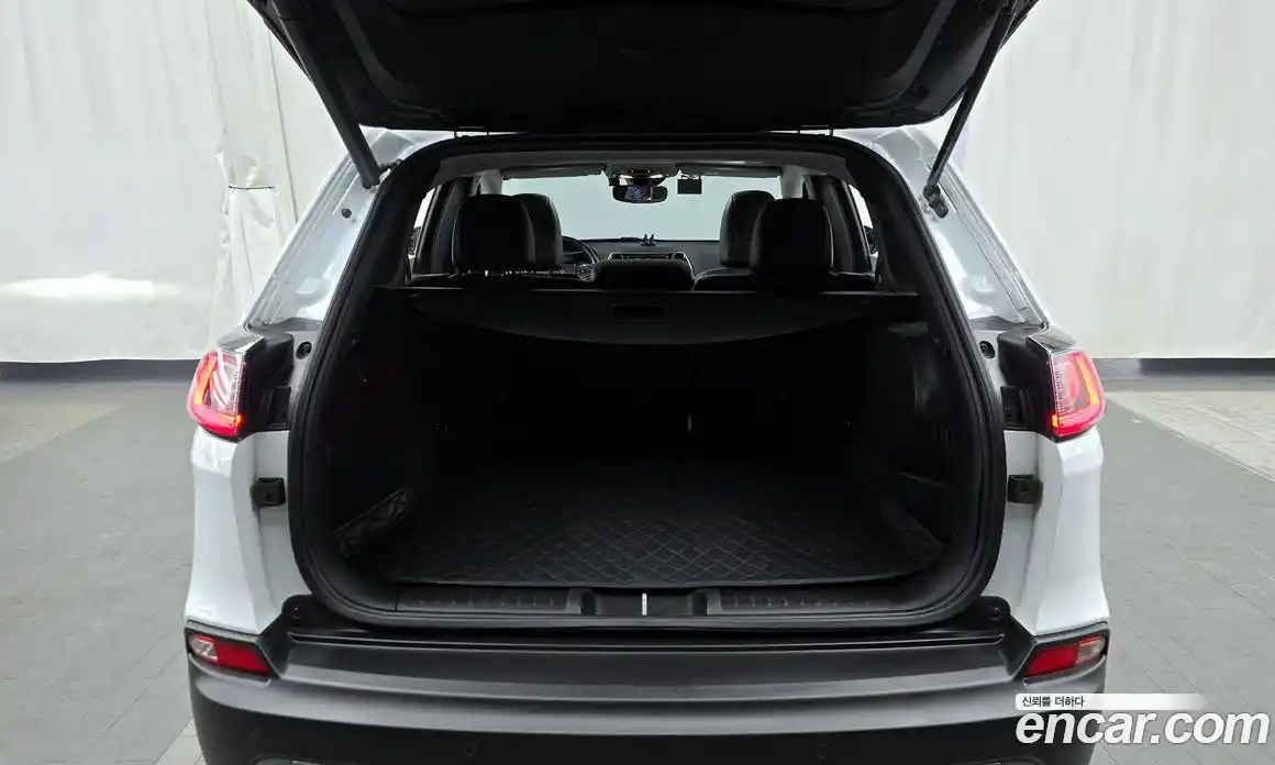 Jeep Cherokee 2021 2.4 Автомат в Москве № 232321, фото 20