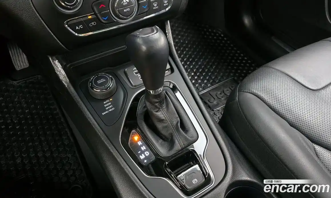 Jeep Cherokee 2021 2.4 Автомат в Москве № 232321, фото 9