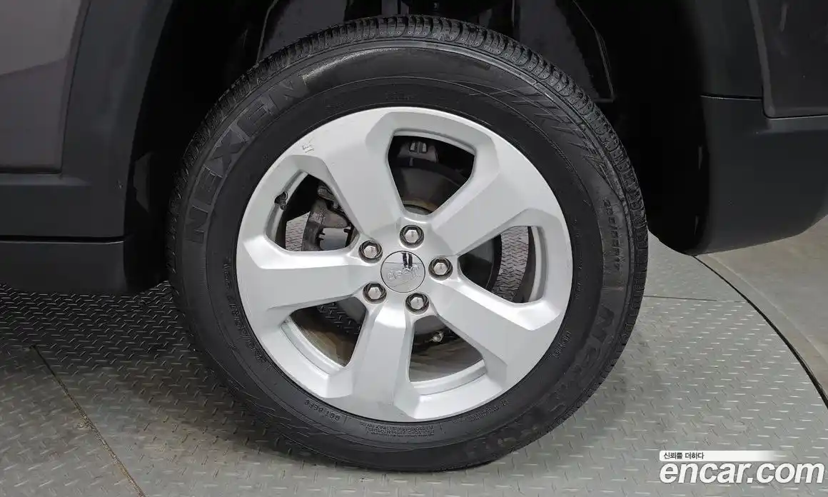 Jeep Compass 2019 2.4 Автомат в Москве № 232458, фото 5