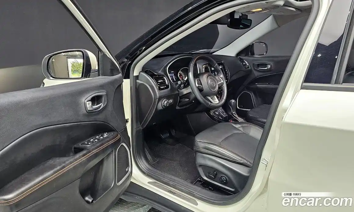 Jeep Compass 2019 2.4 Автомат в Москве № 232544, фото 13